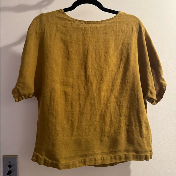 Black Crane Mustard Yellow Linen Top - Picture 2 of 3